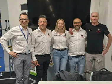 Foto di gruppo all'AUTOCOLOR BOLOGNA, Maggio 2025